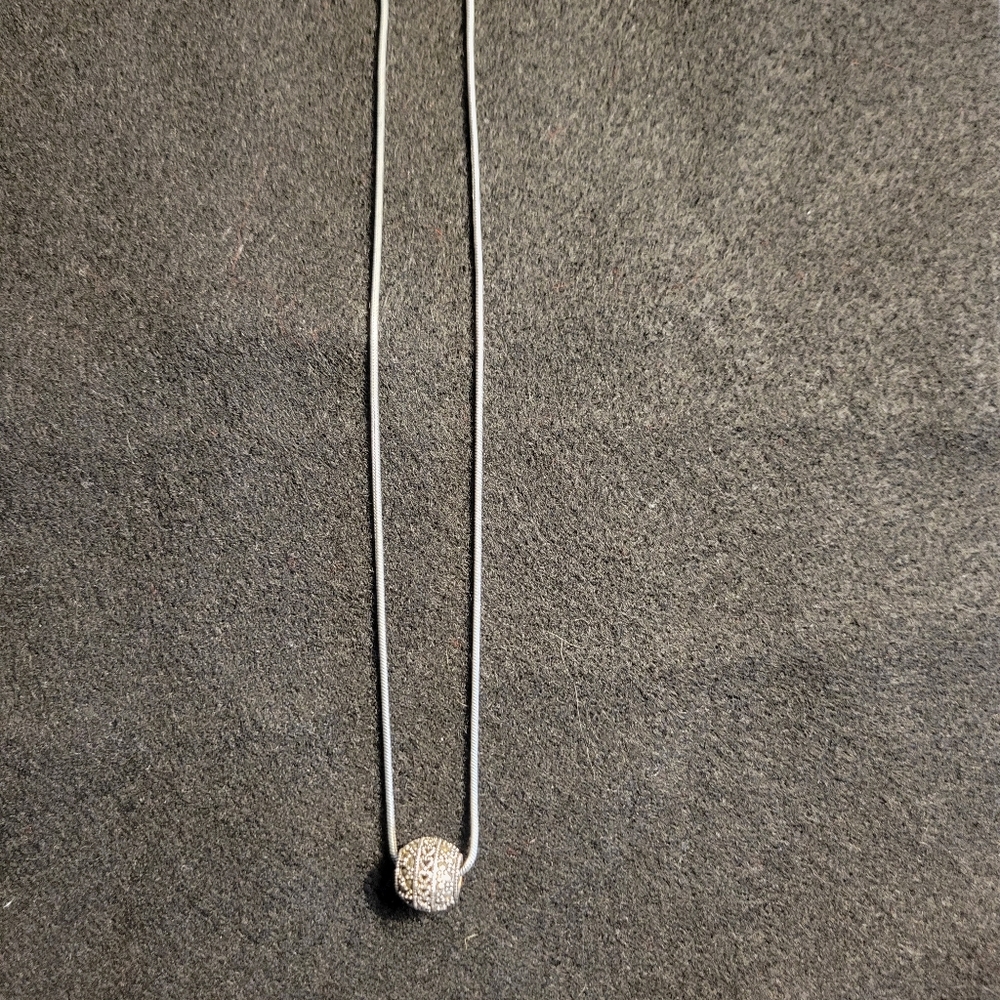 Necklace - Picture 2 of 2